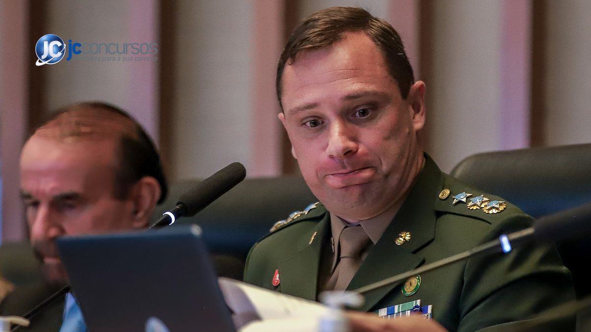 Tenente-coronel Mauro Cid durante CPI dos atos golpistas - Agência Brasil