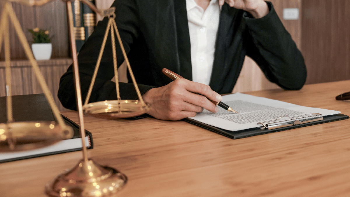 Honorários advocatícios: advogado analisa documento