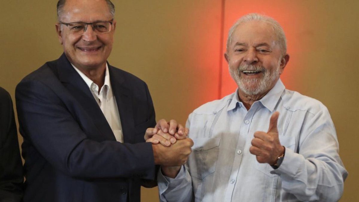 Eleições 2022: Lula e Alckmin, lançado como vice do petista