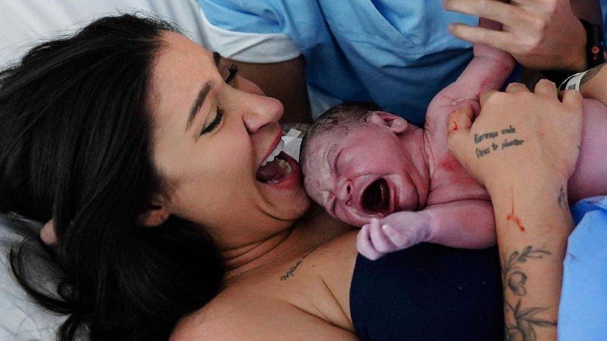 Boca Rosa passou por momento difícil após parto de Cris | Foto: Reprodução / Instagram - None