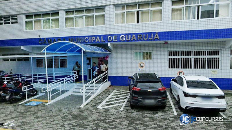 Prédio da Câmara Municipal de Guarujá (SP)