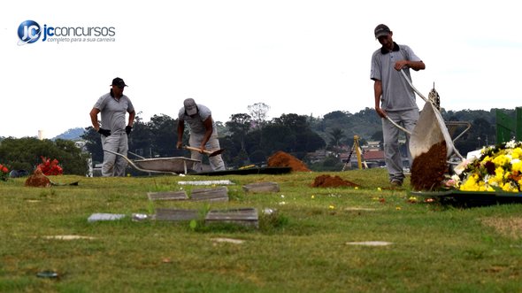 Vagas abertas no cemitério Colina dos Ipês - Divulgação / Facebook Grupo Colina