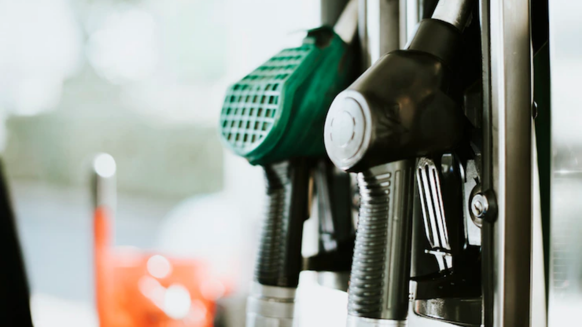 Deputado e senador prepara PEC dos Combustíveis para reduzir os preços