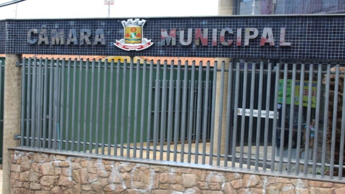 Concurso da Câmara de Carapicuíba: fachada do prédio do Legislativo