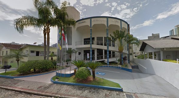 Concurso Câmara de Itapema - sede do Legislativo - Google Street View