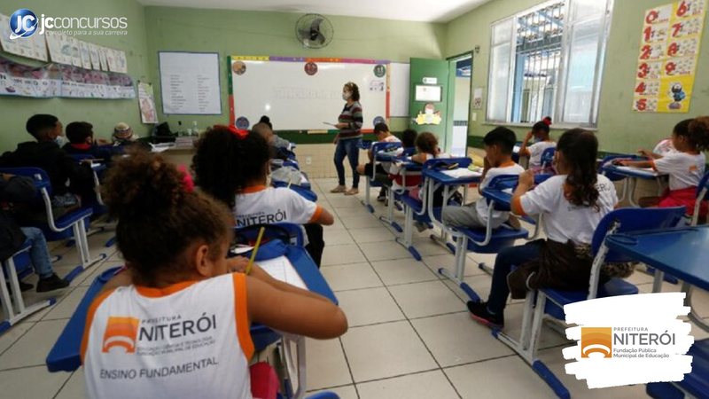 Concurso da FME de Niterói RJ: alunos da rede municipal em sala de aula