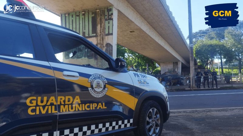 Concurso da GCM de Rio Preto SP: viatura da Guarda Civil Municipal