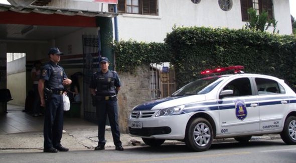 Concurso Guarda Municipal de Carapicuíba: agentes da corporação durante patrulhamento - Divulgação