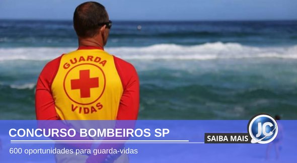 Concurso Bombeiros SP - guada-vidas durante monitoramento em praia - Divulgação