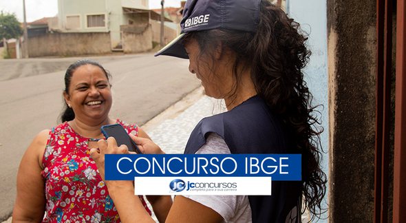 Concurso IBGE - recenseador durante coleta de dados - Simone Mello/Agência IBGE Notícias