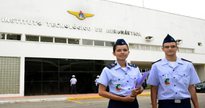 Concurso ITA: estudantes posam para foto em frente ao Instituto Tecnológico de Aeronáutica - Divulgação