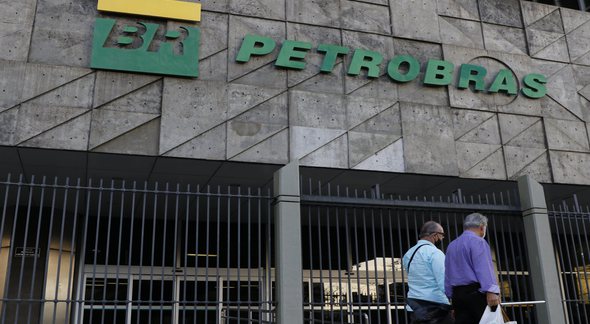 Petrobras anuncia aumento no preços dos combustíveis de até 24,9%; Confira - Agência Brasil