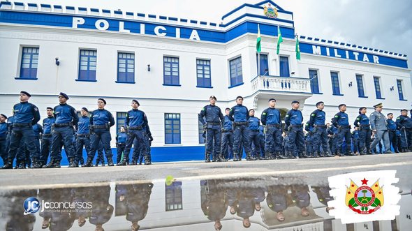 Concurso da PM AC: policiais perfilados no pátio do Quartel do Comando-Geral - Diego Gurgel/Secom