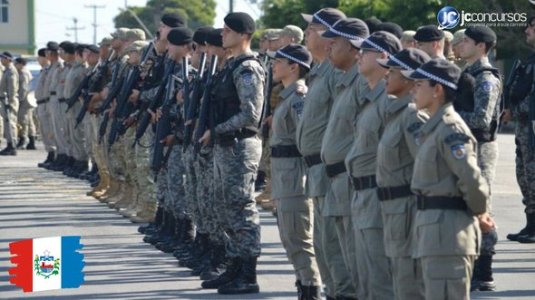 Concurso da PM AL: soldados perfilados - Divulgação