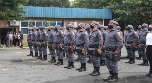 Alunos soldados da PM perfilados durante treinamento - Carlos Soares/SSP-AM