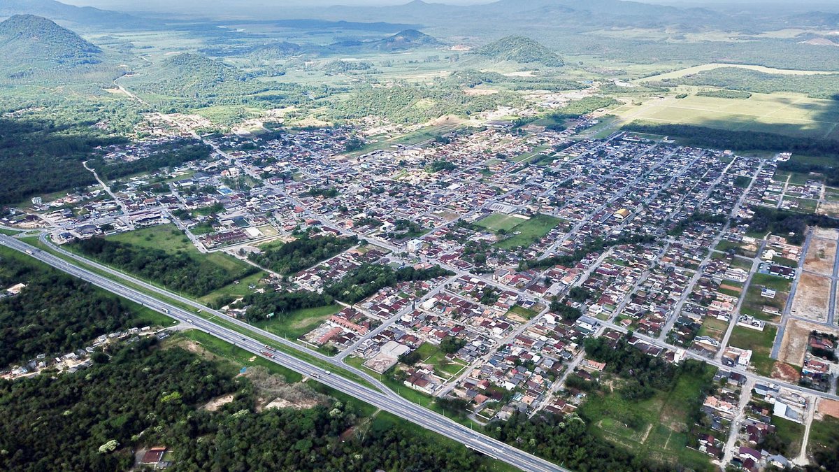 Concurso Prefeitura de Garuva SC: vista aérea da cidade