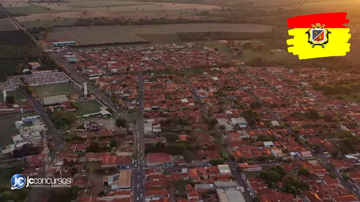Concurso da Prefeitura de Guaraci: vista aérea do município