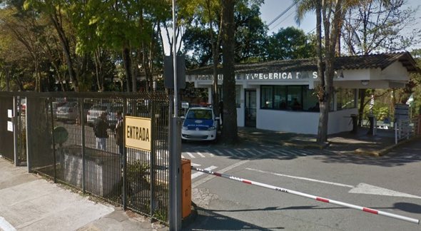 Concurso Prefeitura de Itapecerica da Serra: prédio do Executivo - Google Street View