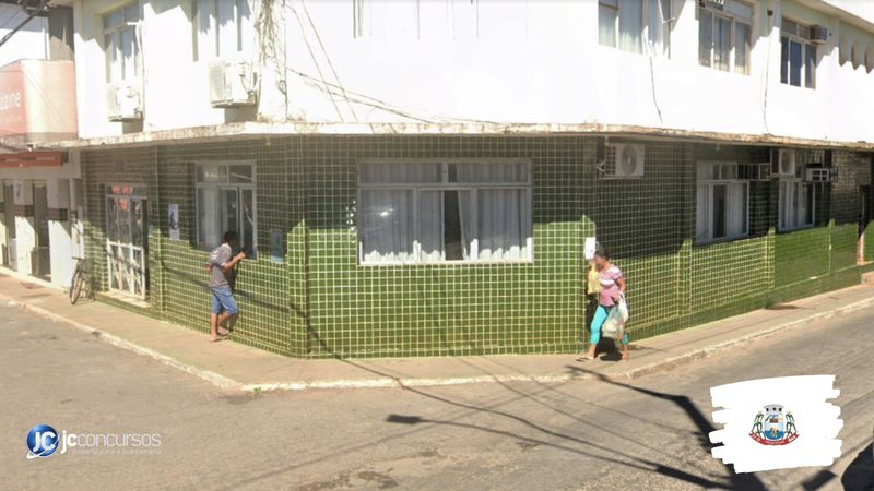 Concurso da Prefeitura de Jequitaí: sede do Executivo - Foto: Google Street View