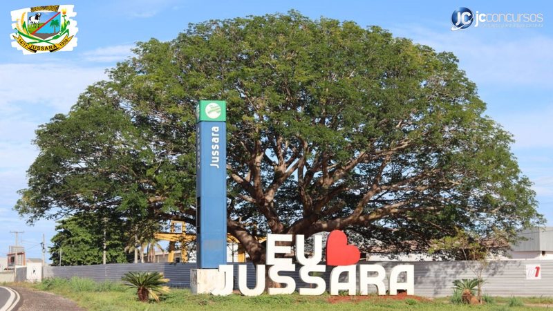 Concurso da Prefeitura de Jussara GO: letreiro turístico da cidade