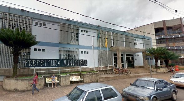 Concurso Prefeitura de Paracatu: fachada do prédio do Executivo - Google Street View