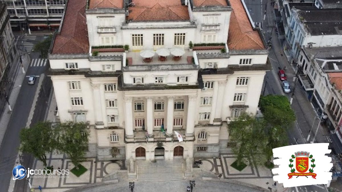 Processo seletivo de Santos SP: vista aérea do Palácio José Bonifácio, sede do governo municipal