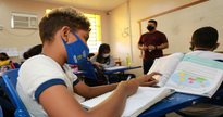 Concurso da Prefeitura de Tefé: estudantes durante aula em escola pública - Euzivaldo Queiroz/Seduc-AM