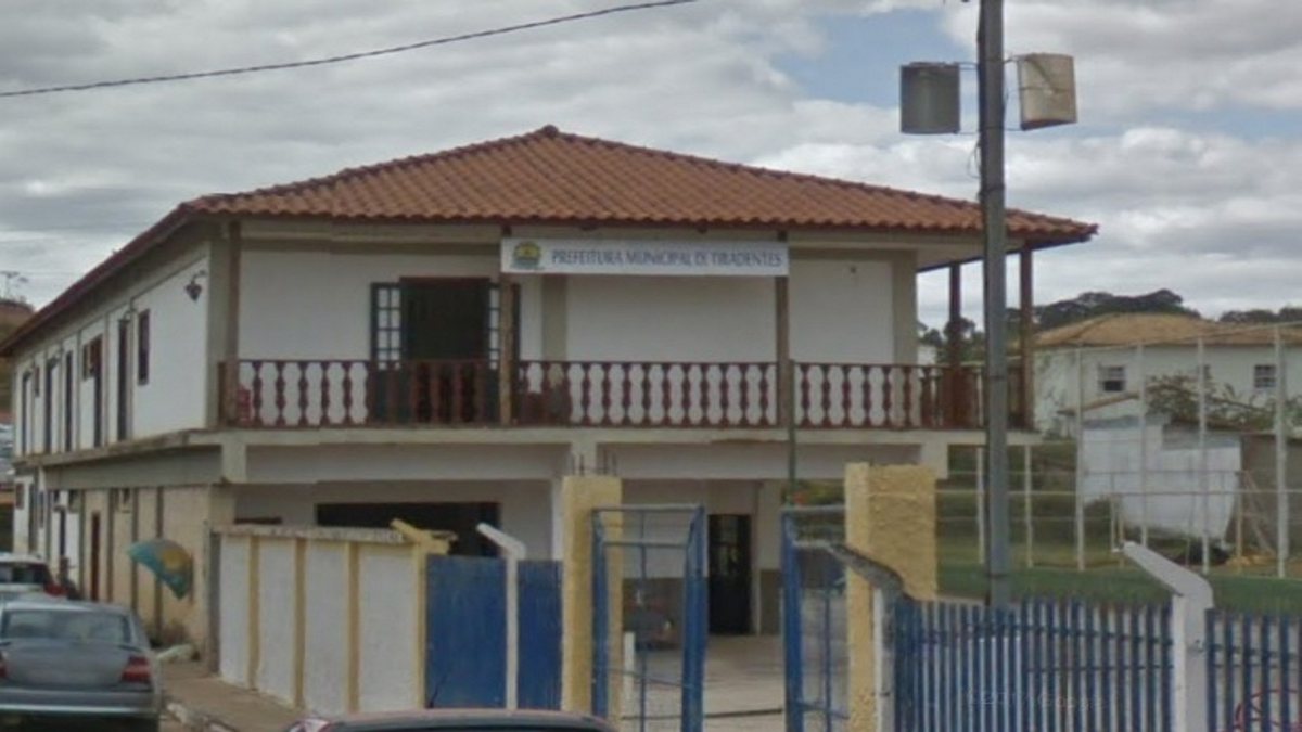 Concurso Prefeitura de Tiradentes - sede do Executivo