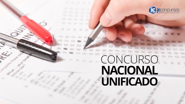 None - Concurso Nacional Unificado : caneta preenche a folha de respostas Divulgação