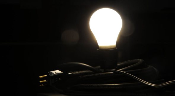 Tarifa Social de Energia Elétrica: lâmpada acesa - Divulgação