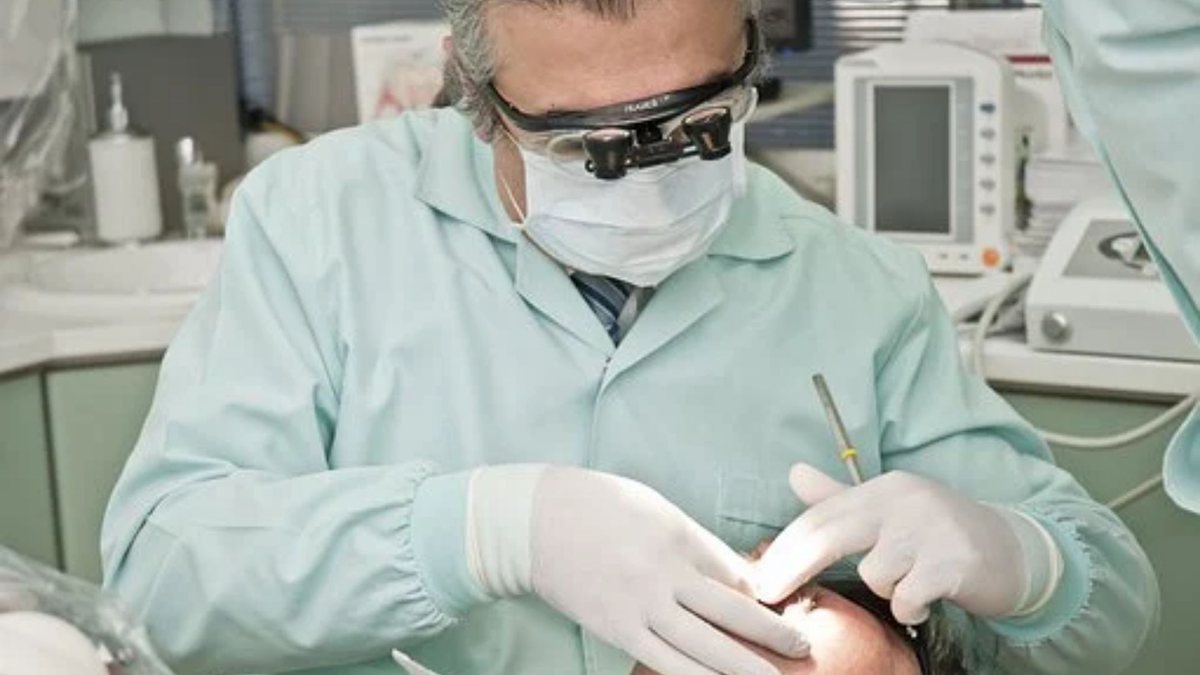Dia do Dentista: Confira os seis principais concursos da área
