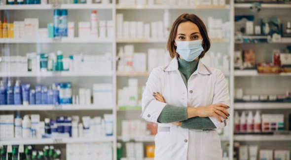 Dia do farmacêutico: Confira 5 concursos abertos da profissão, com salários de até R$ 7,2 mil - Freepik