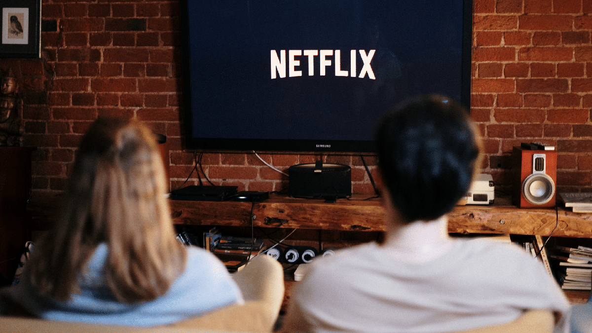 Netflix lança novo plano básico, com anúncios, nesta quinta; veja como contratar