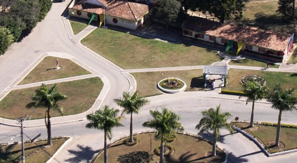 Vista aérea da Prefeitura de Canas, no interior paulista - Divulgação