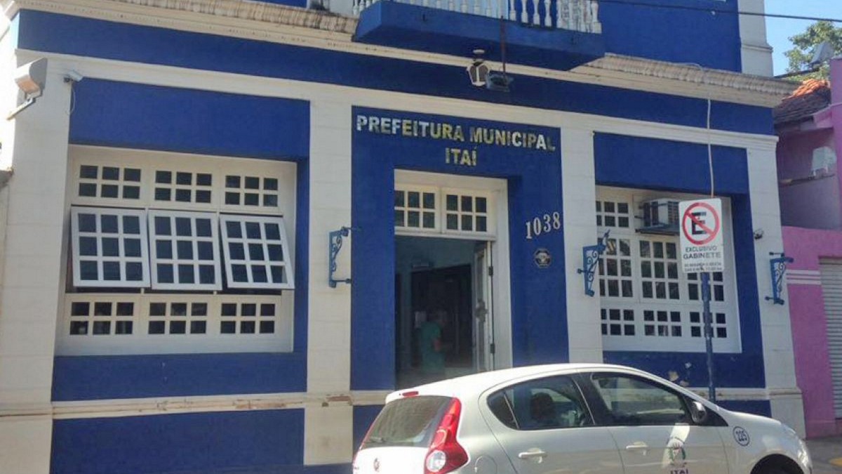 Fachada da Prefeitura de Itaí, no interior paulista