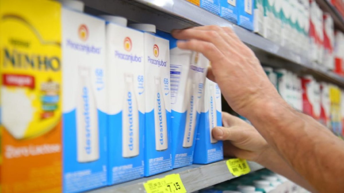 Empresas podem ser multadas em até R$ 13 milhões pelo aumento do preço do leite