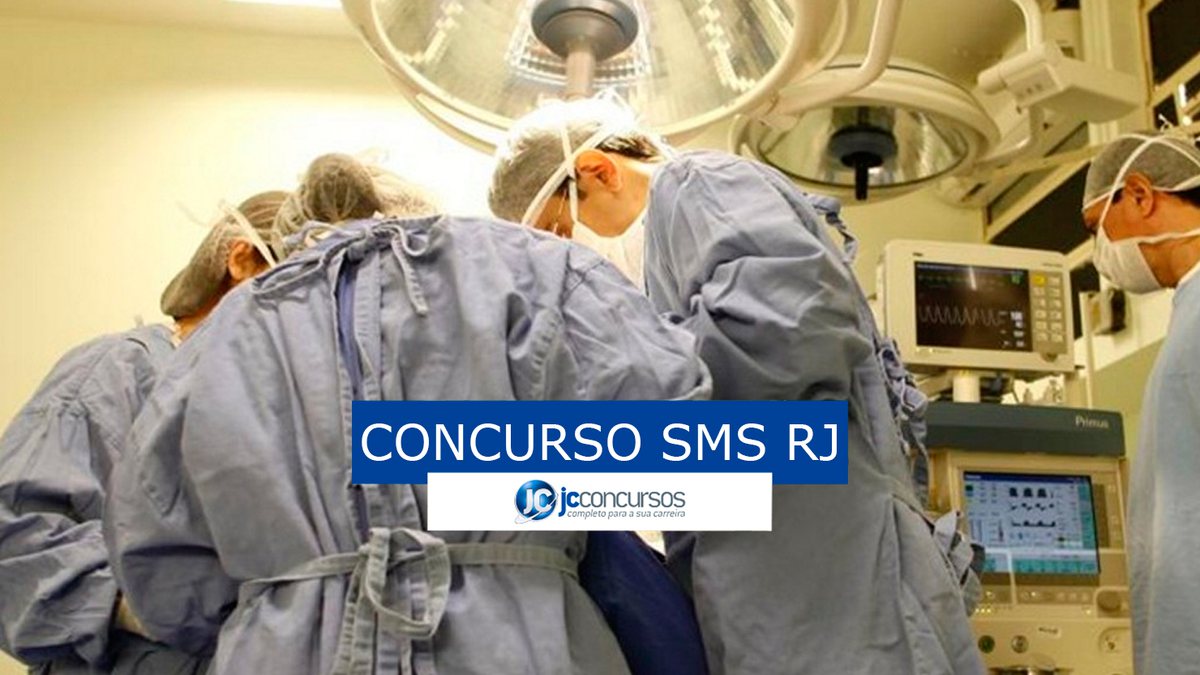 Concurso SMS RJ: equipe médica durante cirurgia