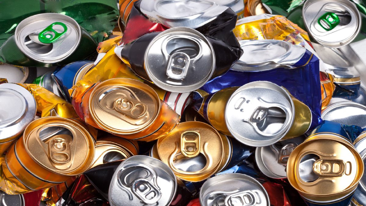 Acordo com o governo ampliou a coleta e reciclagem de latas de alumínio