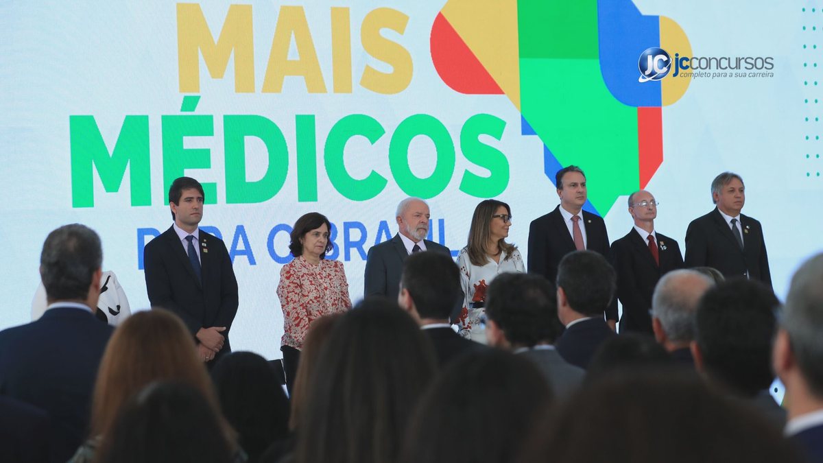 Presidente Luiz Inácio Lula da Silva (PT) durante cerimônia de lançamento do Mais Médicos para o Brasil