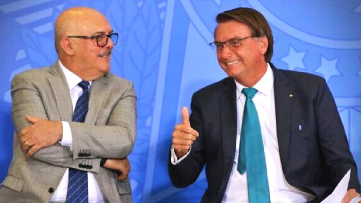 Milton Ribeiro, ex-ministro da Educação, e Bolsonaro juntos