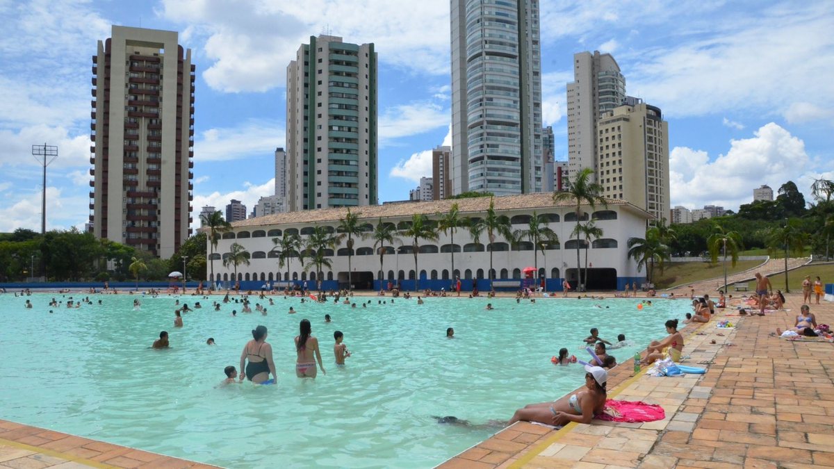 Bolsonaro vetou seis pontos do texto que evita acidentes em piscinas