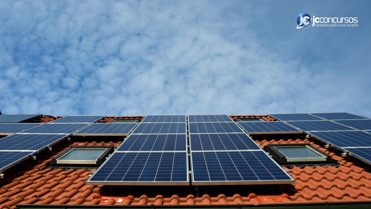 Energia solar está ganhando espaço no Brasil e bateu recorde em 2022