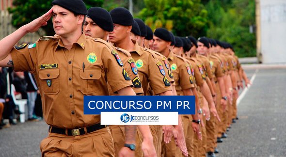 Concurso PM PR: soldados da Polícia Militar do Paraná perfilados - Divulgação