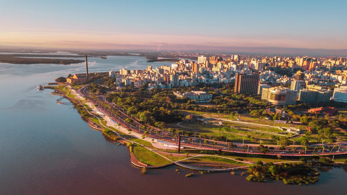 Processo seletivo DMAE de Porto Alegre: vista aérea do município de Porto Alegre