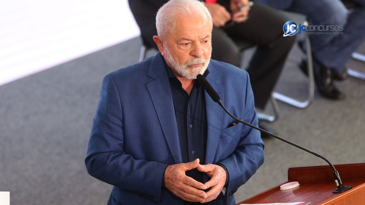 Presidente Lula (PT) durante cerimônia de recriação do Consea