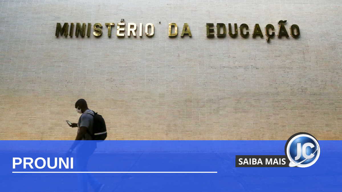 Bolsonaro amplia número de beneficiários do ProUni