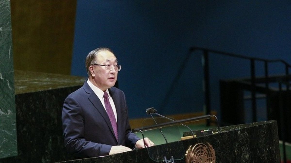 Embaixador da China repudia ataque da Rússia contra a Ucrânia e se posiciona